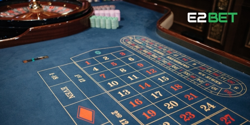 Cược Trong Game Roulette – Chiến Lược Chinh Phục Vòng Quay Hiệu Quả Tại E2BET 2 Khám phá cửa cược trong game Roulette – Bí kíp chơi như chuyên gia